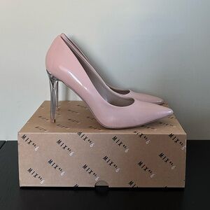 MIX No. 6 DANYAH Faux Patent Leather Heels Maple Sugar Women’s Size 8M